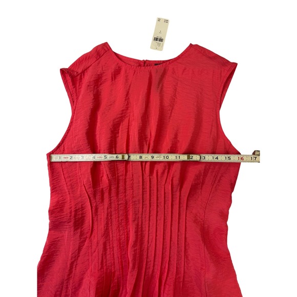 NWT Anthropologie Della Pleated Waist Sleeveless Coral Red Shell Top Size S - Picture 3 of 7